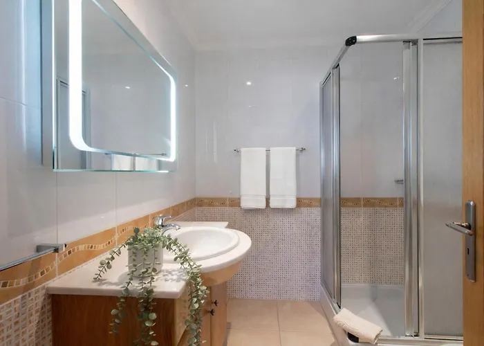 Alameda Apartment Quarteira