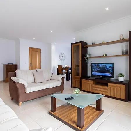 Alameda Apartment Quarteira